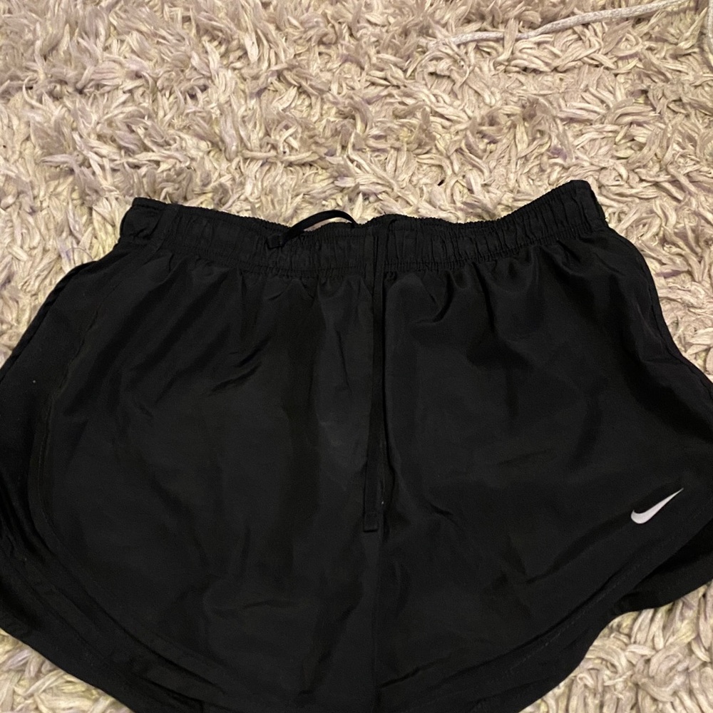 black and grey nike shorts
